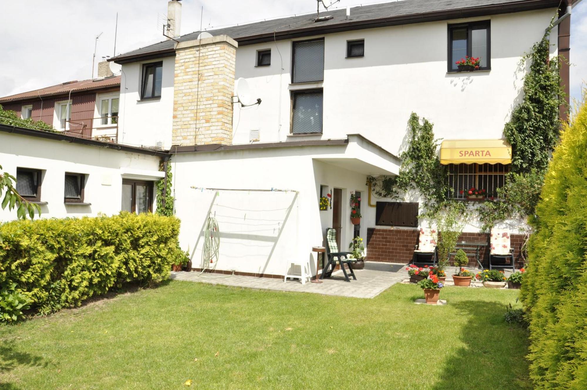 Pension Sparta Prag Exterior foto